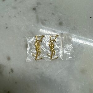 Gold earrings